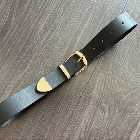 RW&CO Black Belt with Gold Buckle - Picture 2 of 4